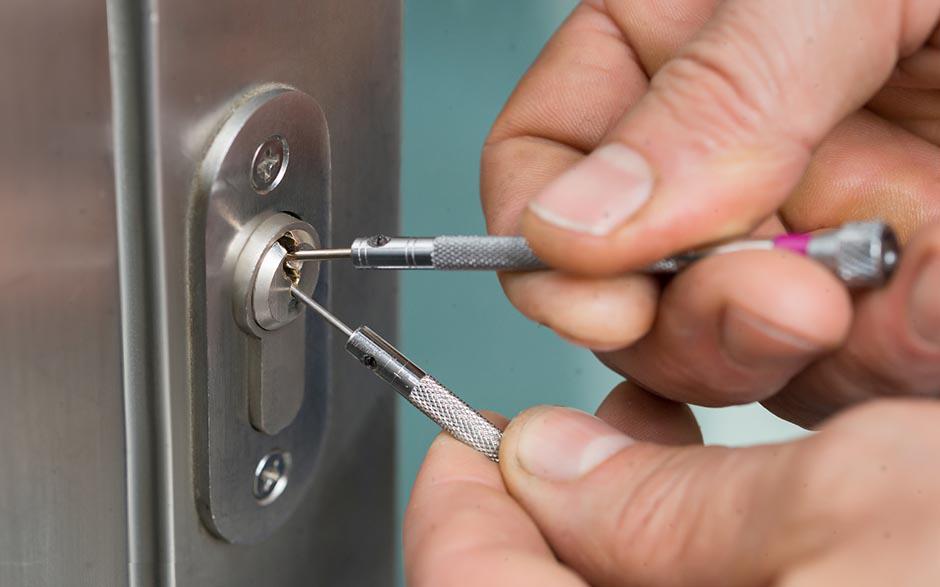 ouvrir une porte Montrouge